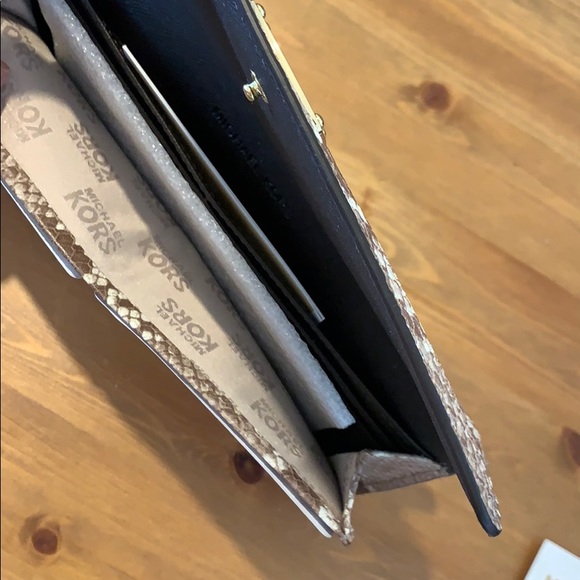 SUPER RARE MK SNAKESKIN SLIM LONG WALLET - Picture 4 of 5